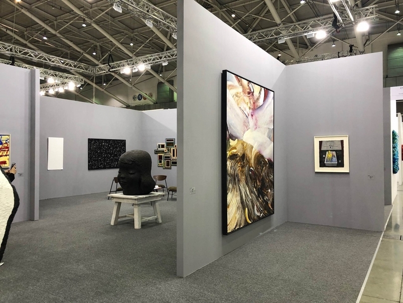 佩斯畫廊（Pace Gallery）展位一景。（本刊資料室）