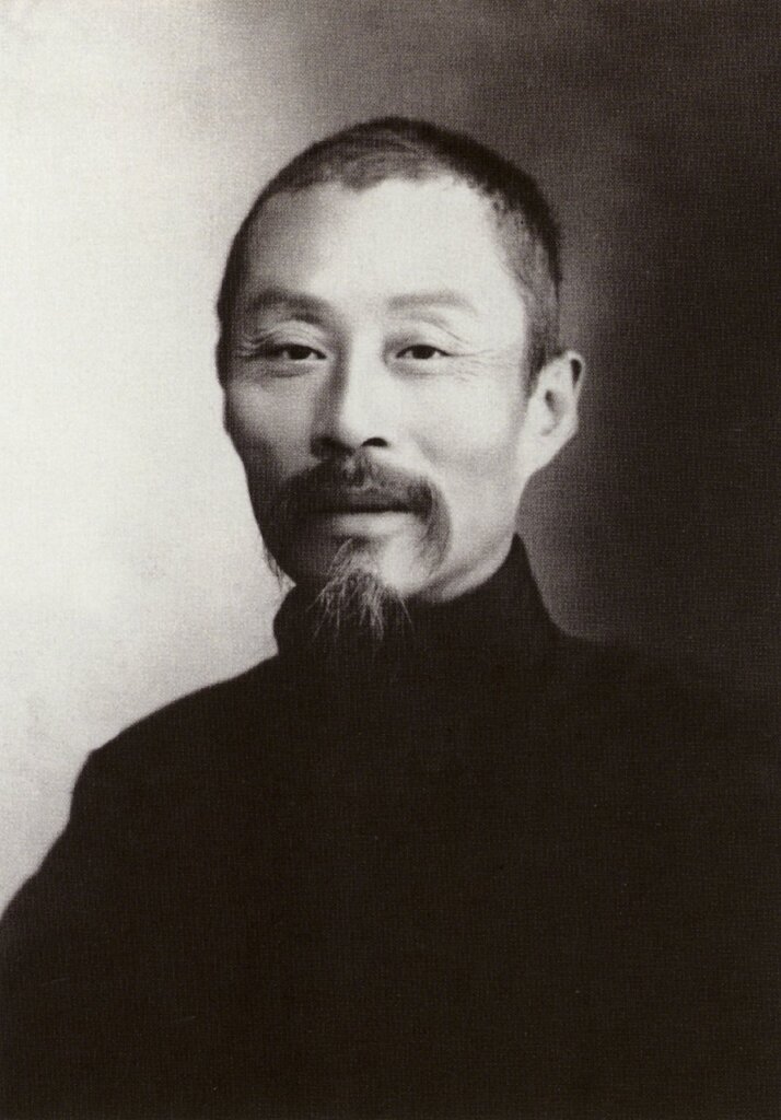 葉為銘。