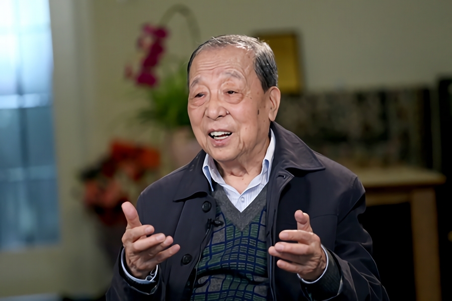 古文字學暨青銅專家李學勤享壽86歲。圖片來源：中央紀委監察部網站。