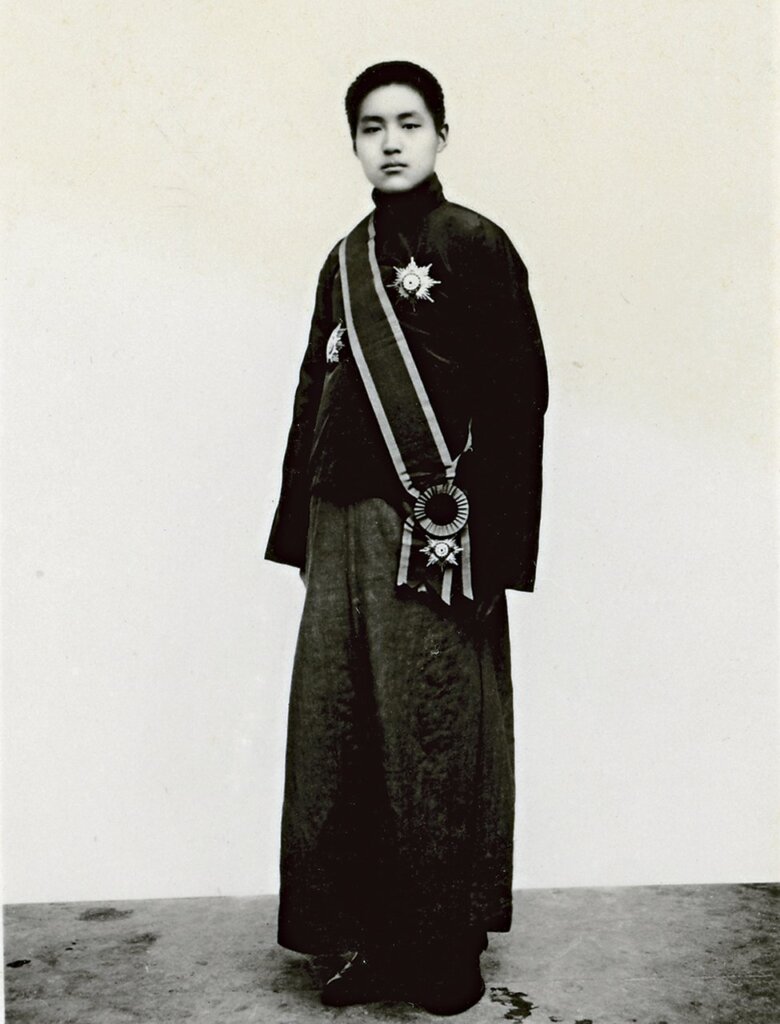 1935年7月8日孔德成宣誓就職奉祀官。