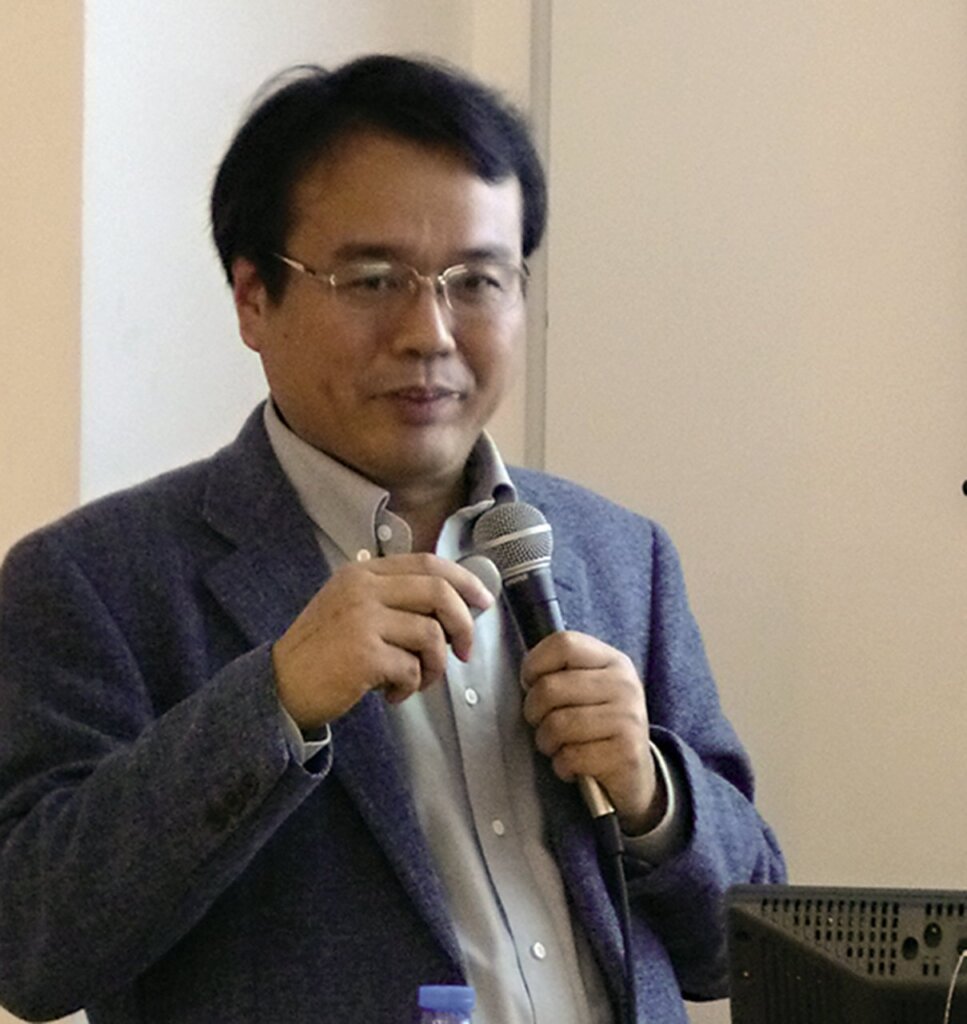 陳建立。