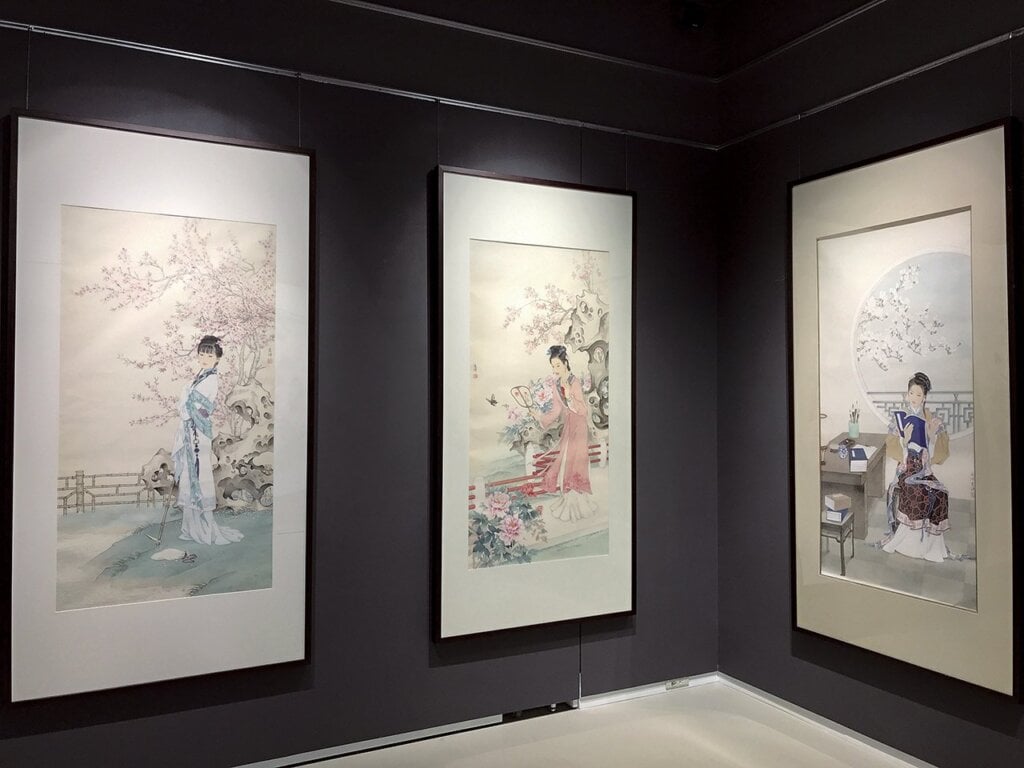 「紅樓夢」金釵系列，周芳美評：賦予眾女性活潑的現代女性特質，跳脫舊籍典故中的悲舛命運。