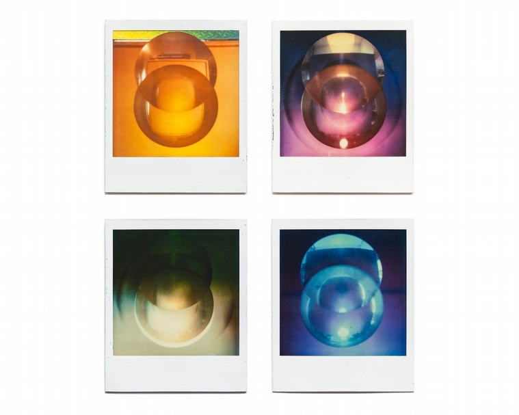 韓志勳《無題04、13、 14、 05》，寶麗來照片，10.4x8.4cm，1983。（香港文化博物館館藏，刺點畫廊及香港文化博物館提供）