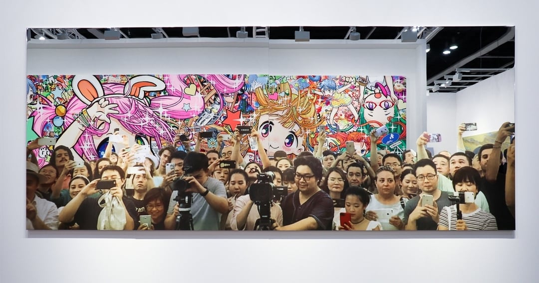 常青畫廊（Continua）展位上米開朗基羅．皮斯特萊托（Michelanggelo Pistoletto）的鏡面作品《見證》（I Testimoni）。（本刊資料室）