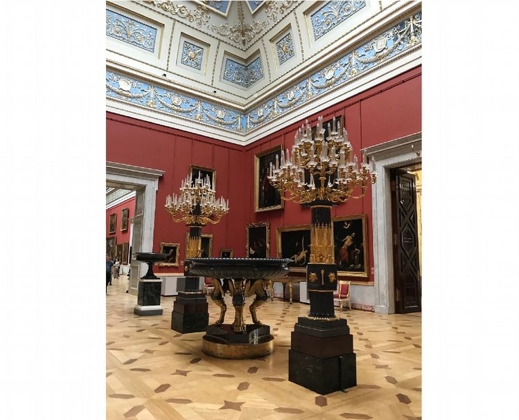 俄羅斯聖彼德堡的冬宮博物館展廳（The State Hermitage Museum)。（陸仲雁提供）