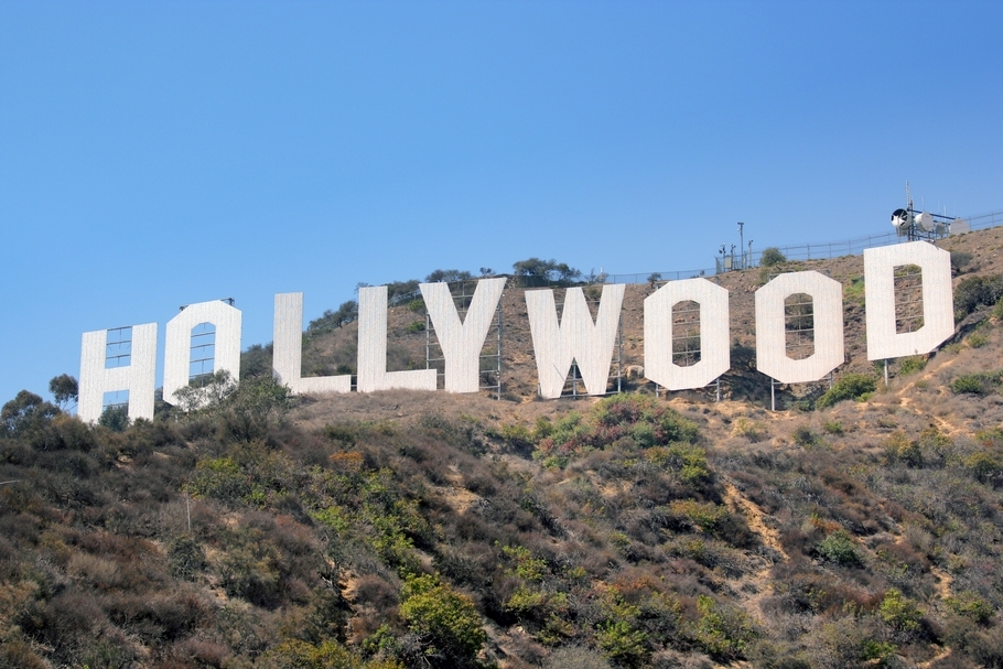 好萊塢(Hollywood)電影工業是以「製作人」為主的經理型中心制。(© wikipedia)