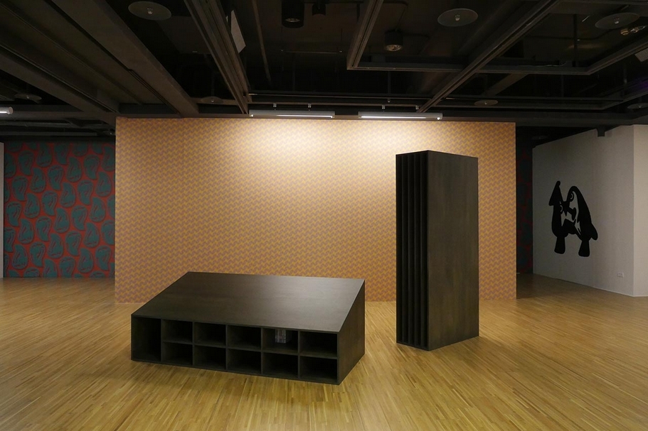 「Chris Evans、白雙全:雙個展」展覽現場。(鳳甲美術館提供)