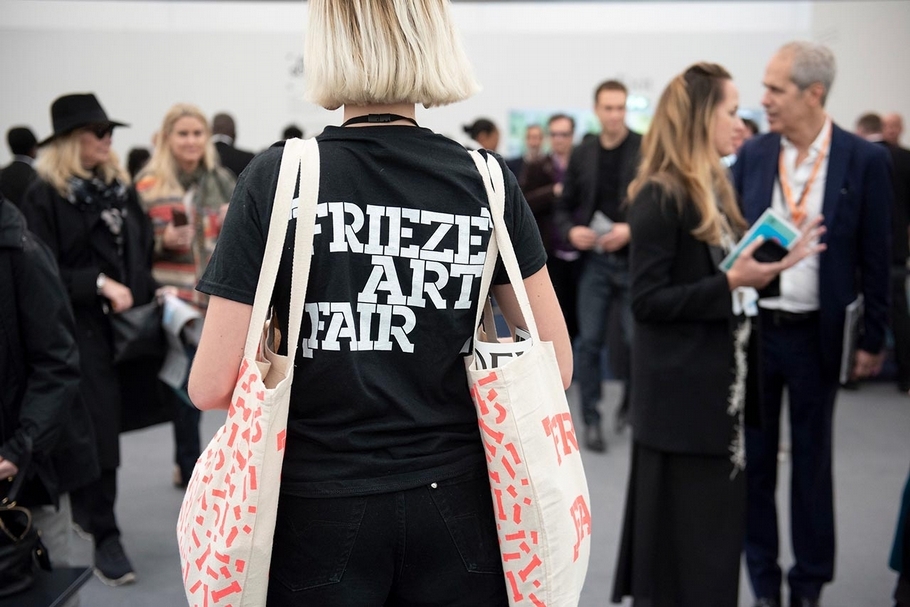 2018年「倫敦斐列茲藝術博覽會」（Frieze London）現場。（Photo by Linda Nylind, courtesy of Linda Nylind/Frieze）