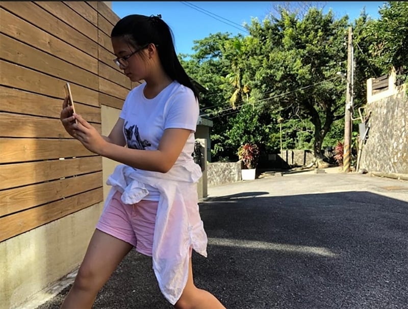 T-shirt，符號、服裝、自身。（圖片取自參與同學創作截圖）