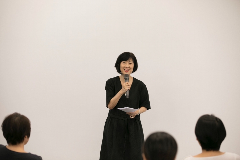「CIT19：當代策展的新挑戰——國際論壇暨青年策展工作坊」開幕式邀請主辦單位台北市立美術館館長林平致詞。（攝影／郭景捷，立方計劃空間提供）