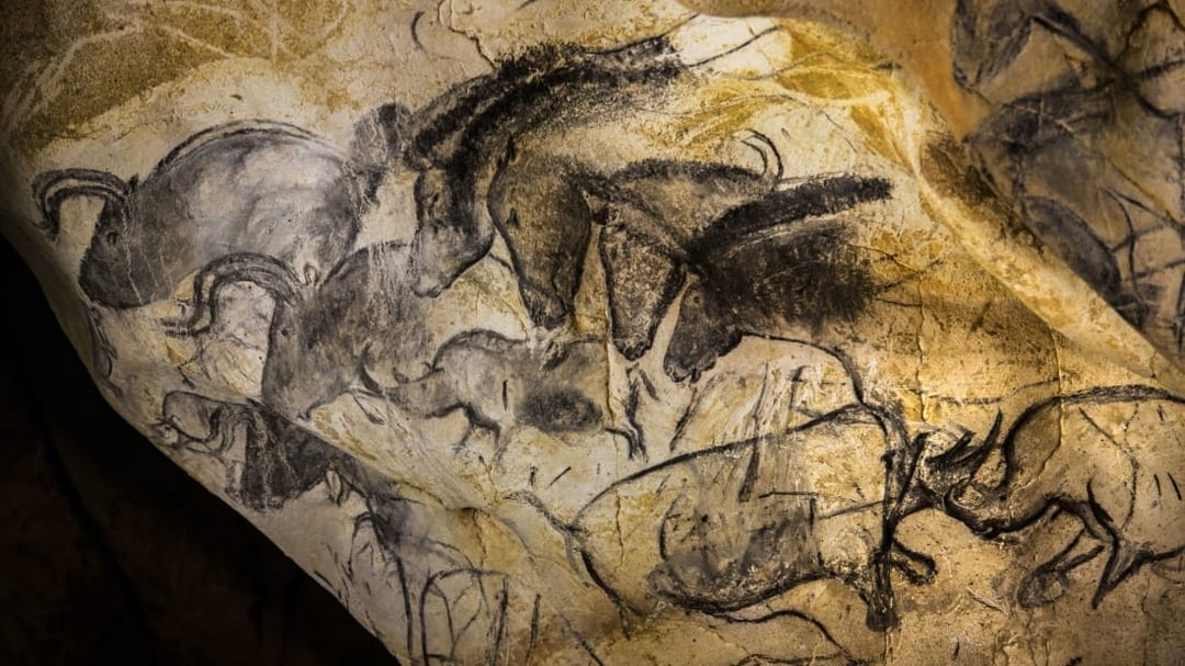 法國肖維洞穴（Chauvet Cave）中距今三萬多年的壁畫一景。（Photp by Jeff Pachoud, ©AFP/GETTY IMAGES）