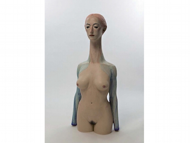 舟越桂《Solitary as a Forest》（側面），彩繪樟木、大理石，112×50×30cm，2015。（也趣藝廊提供）