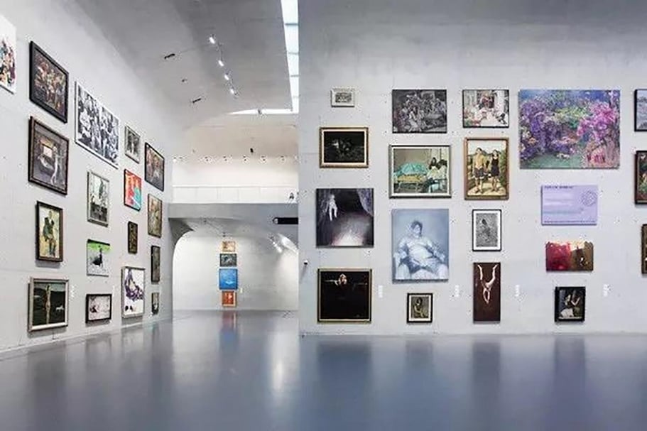 2014年於上海龍美術館,藝術家徐震策劃的展覽「1199」。(©上海龍美術館)