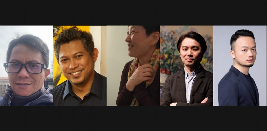 左起：策展團隊ruangrupa的馬讓．安登 (Mirwan Andan）和埃德．達瑪萬 (Ade Darmawan) 、台北市立美術館策展人蕭淑文、東京國立近代美術館策展人保坂健二朗（Kenjiro Hosaka）、上海外灘美術館策展人謝豐嶸。（© CIT19）