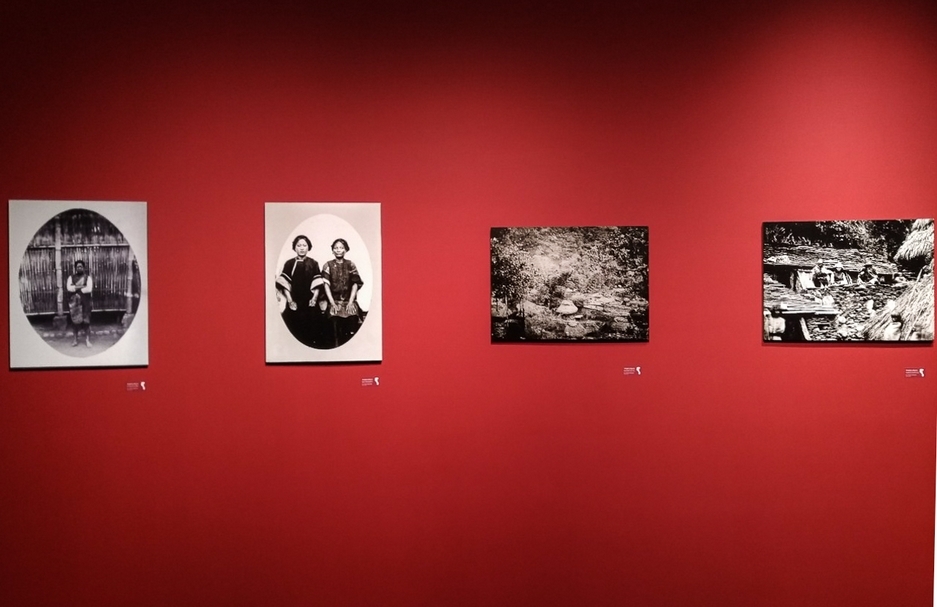「屏東，此曾在：從異國到在地，重讀屏東風景」展覽，展出李仙得（Charles W. Le Gendre）《台灣紀行》中的攝影。（攝影／張安毓）