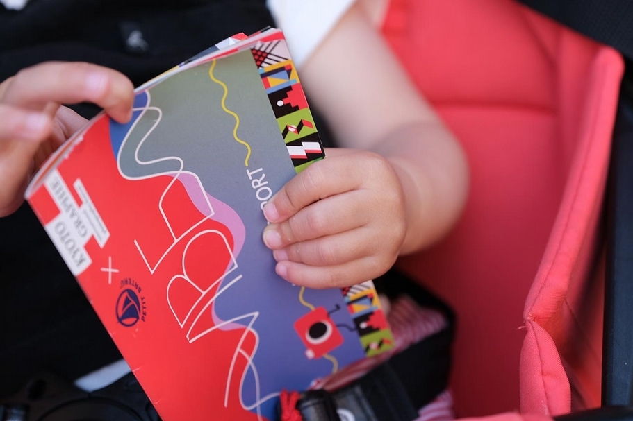 「兒童護照」（Kids Passport）。（©️ Kazuya Nakayama - KYOTOGRAPHIE2019）