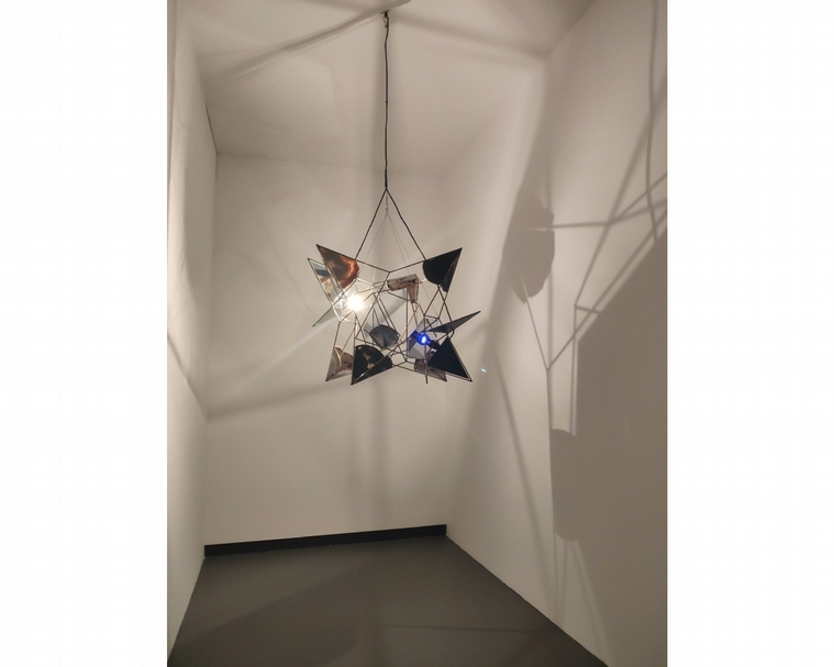 藝術家Olafur-Eliasson的作品於Coleccion-INELCOME。（攝影／ 葉佳蓉）