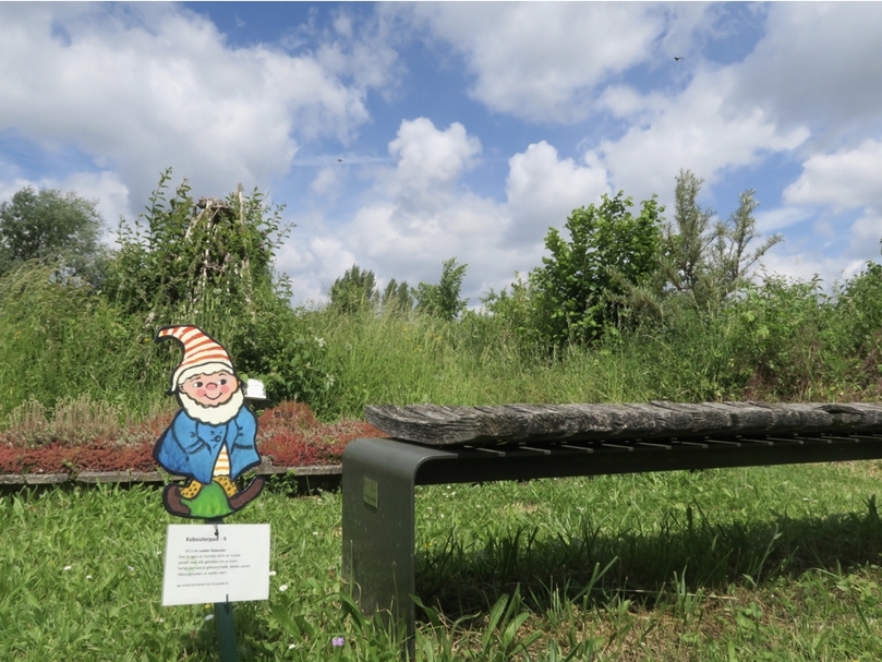 荷蘭CNME傑克達爾自然園（CNME Natuurtuinen Jekerdal）用學習小站，鼓勵植物園參觀者用五感體驗環境。（ 賴怡辰提供）