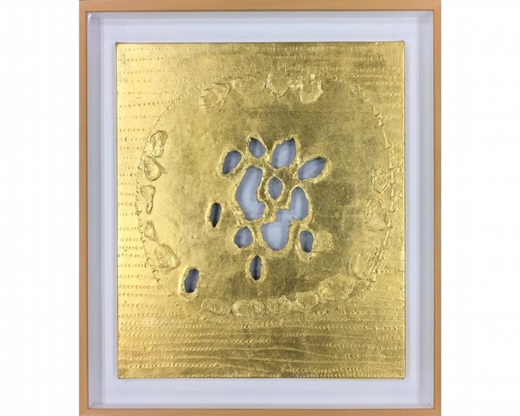 「物派」（Mono-ha）代表藝術家之一關根伸夫（Nobuo Sekine）的作品《G10-31 Inside a Circle》於亞洲藝術中心展出。（亞洲藝術中心提供）