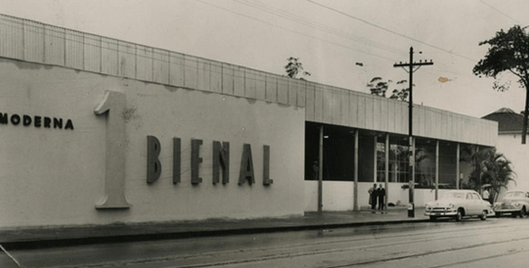 首屆聖保羅雙年展（Bienal de São Paulo），當時展場尚未移至「西西悠館」（Pavilhão Ciccillo Matarazzo）。（本刊資料室）