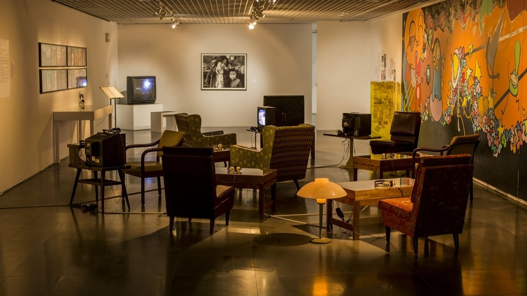 2013年「造音翻土——戰後台灣聲響文化的探索」展覽於北師美術館展出。（北師美術館提供）