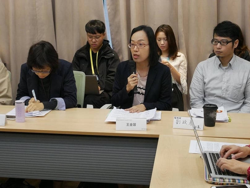 勞動部勞動條件及就業平等司專委王金蓉與會,並針對調查內容予以回應。(臺北市藝術創作者職業工會提供)