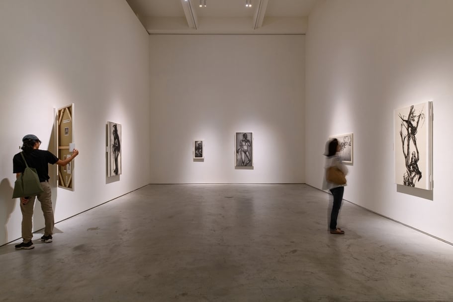 林鉅「九節拂風」展覽一隅。(耿畫廊提供)