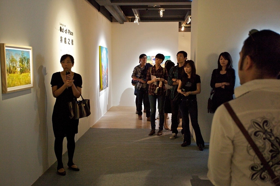 2010年,葉佳蓉所策劃的「非處之棲」獲選為「策展人培力 @ 鳳甲美術館」。(葉佳蓉提供)