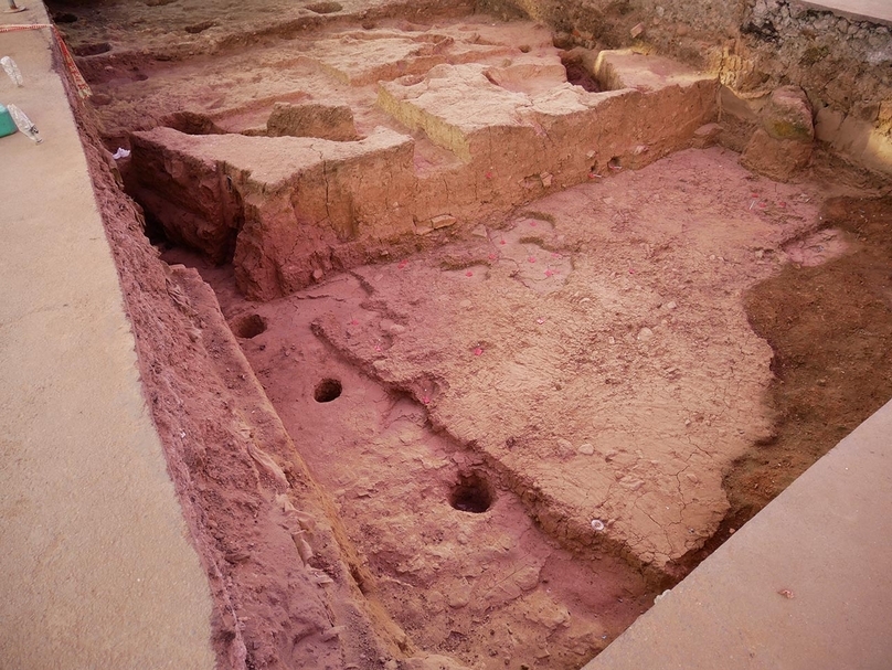 基隆和平島聖薩爾瓦多城考古遺址諸聖堂（Todos los Santos）考古發掘坑。（© 寺人孟子）