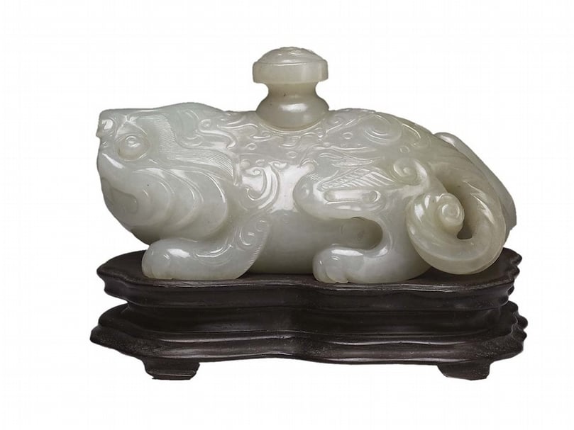 明〈白玉蟾蜍水滴〉,國立故宮博物院藏。(國立故宮博物院提供)