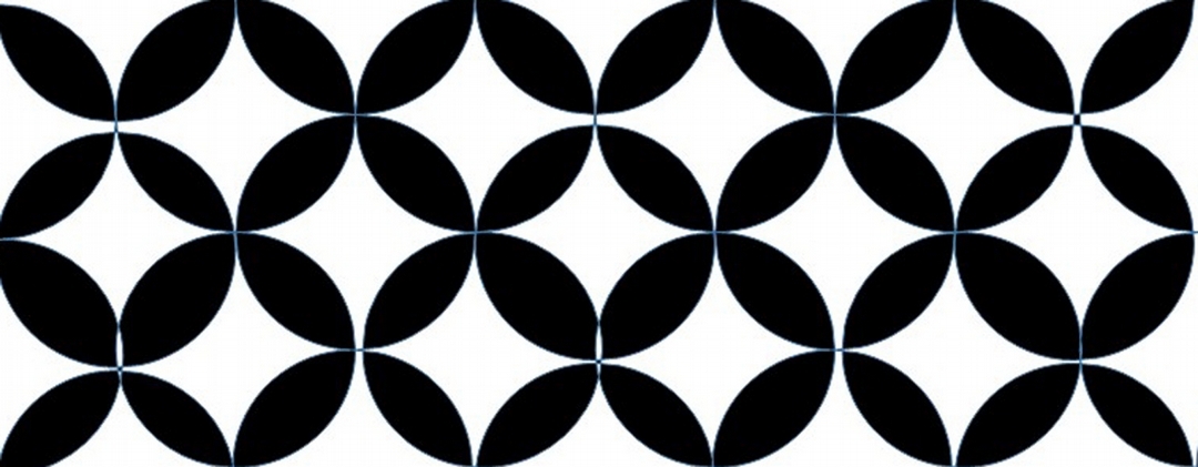 此為七寶繫文的紋樣，典出於佛經的七種寶物，分別為金、銀、琉璃、珊瑚、瑪瑙、水晶、陣渠（一種貝類）。（資料參考自《日本紋樣圖解事典》©Artco）