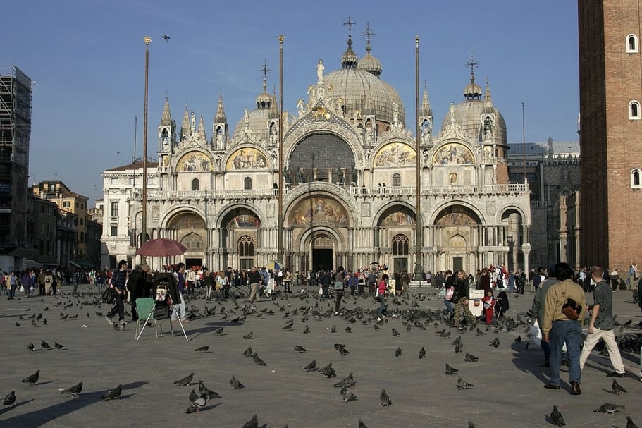 聖馬可教堂(St. Mark's Basilica)(©維基百科)