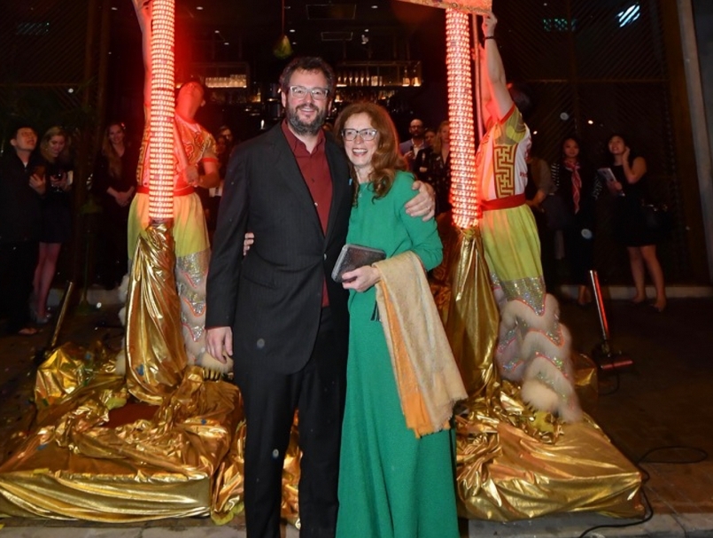 豪瑟沃斯畫廊共同創辦人伊萬與曼努埃拉．沃斯夫婦（Iwan and Manuela Wirth）於畫廊位於香港的據點。（豪瑟沃斯提供）