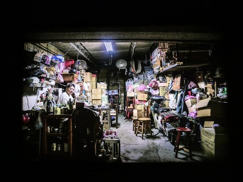 「隱藏的時間：北投在地影像採集計畫」（2018），是鳳甲美術館近年來推出一系列北投在地研究計畫的呈現。（鳳甲美術館提供）