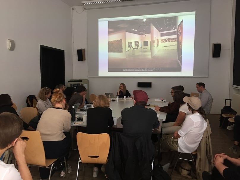 圓桌討論課程，「Exhibiting / Archiving」，與談講者：Heike Gfrereis、Lucy Steeds、Marcelo Rezende，於萊比錫藝術學院。（Photo by Anne Jehle）