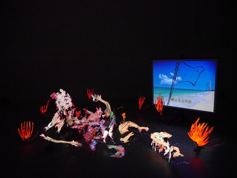 陳湘汶策展的「箱鬼」,李亦凡作品展出現場。(陳湘汶提供)