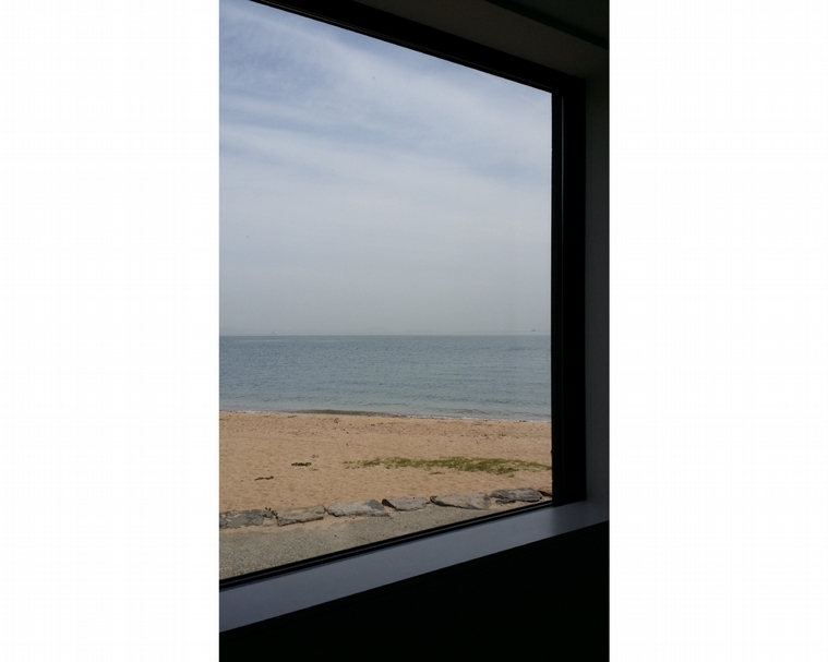 陳湘汶赴海外考察,圖為克里斯蒂安.波爾坦斯基(Christian Boltanski)在瀨戶內豐島的作品。(陳湘汶提供)