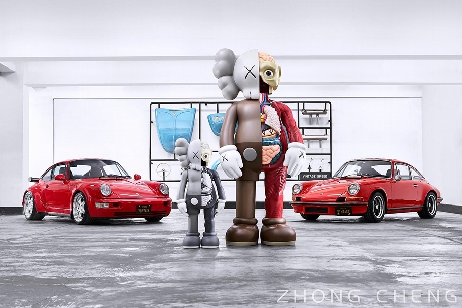 今年的12月8日，中誠拍賣將會搶先全台首度亮相巨大尺幅KAWS《同伴》。（中誠拍賣提供）