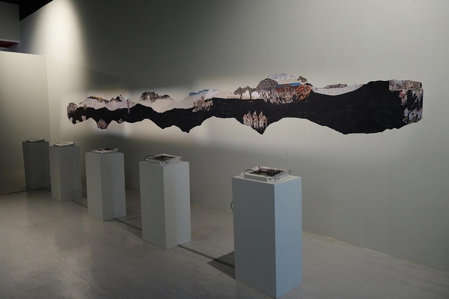 「後．技．藝——科技部藝術研究展」展覽現場，作品為戴嘉明2019年的作品《整隊（擴增實境）》。（藝術家提供）