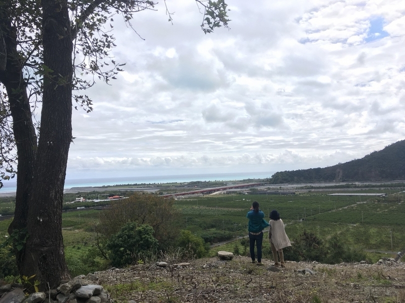 林怡華於「南方以南」場勘的身影。（山冶計畫提供）