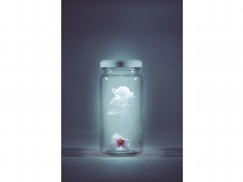 邱麗瓔《封存這美麗短暫》，數位微噴，42×59.4cm，2018。（爵士攝影藝廊提供）