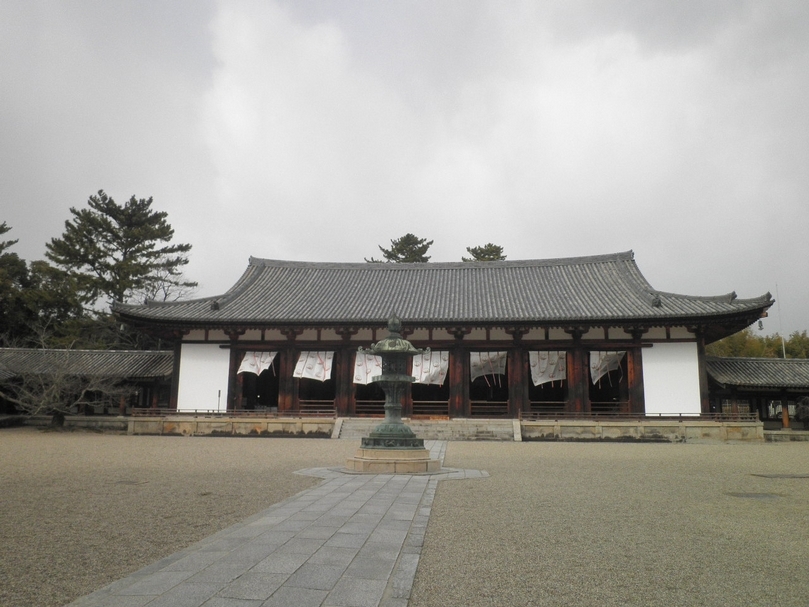 法隆寺內的大講堂，據推測最晚在平安時代已建立，曾在西元925年之間燒毀，並於西元990年重建。（詹佩瑜提供）