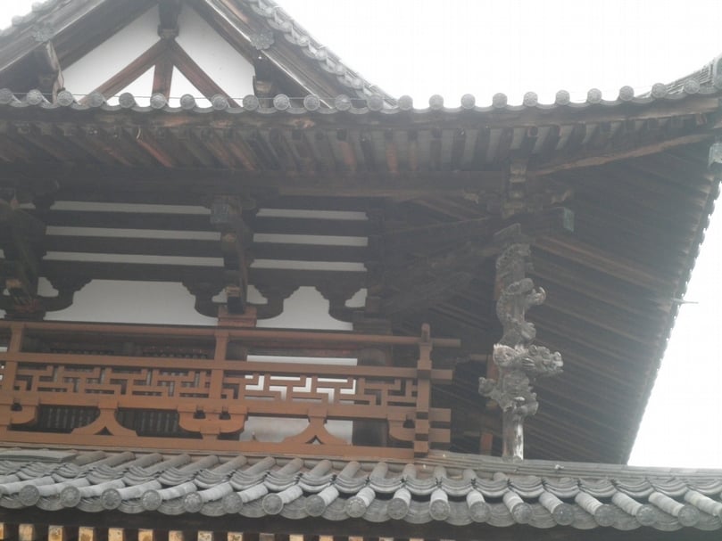 法隆寺金堂細部。（詹佩瑜提供）