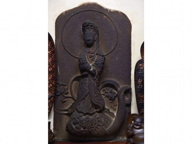 湯守觀音造像，筆者經寺方同意拍攝。（攝影／蕭文杰）