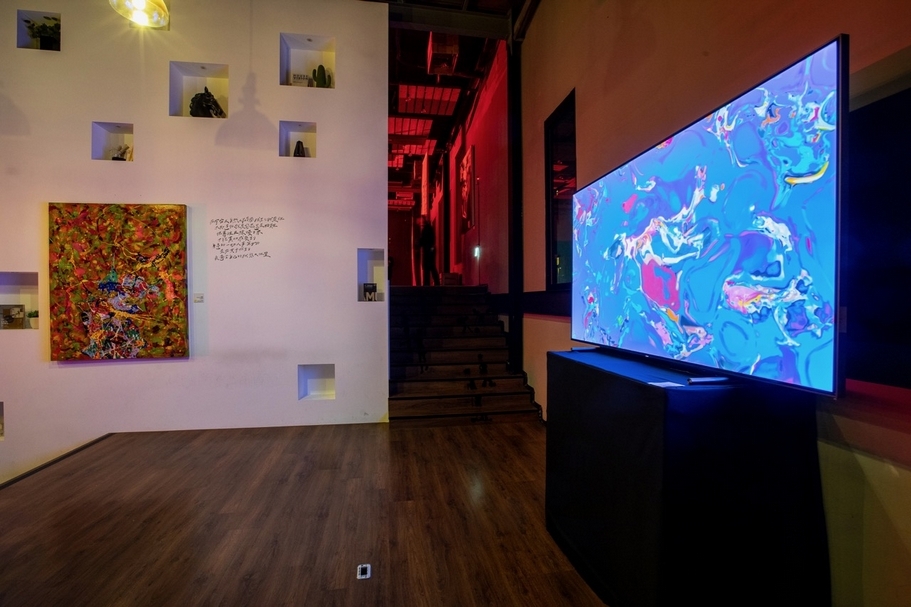 「Sunway, Groovy！」藝術之夜現場展出藝術家何政弘作品。（ 翔輝運通提供）