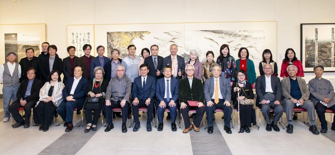 2月15日國父紀念館「2020潛龍勿用—林章湖書畫展」開幕式貴賓合影。(羲之堂提供)