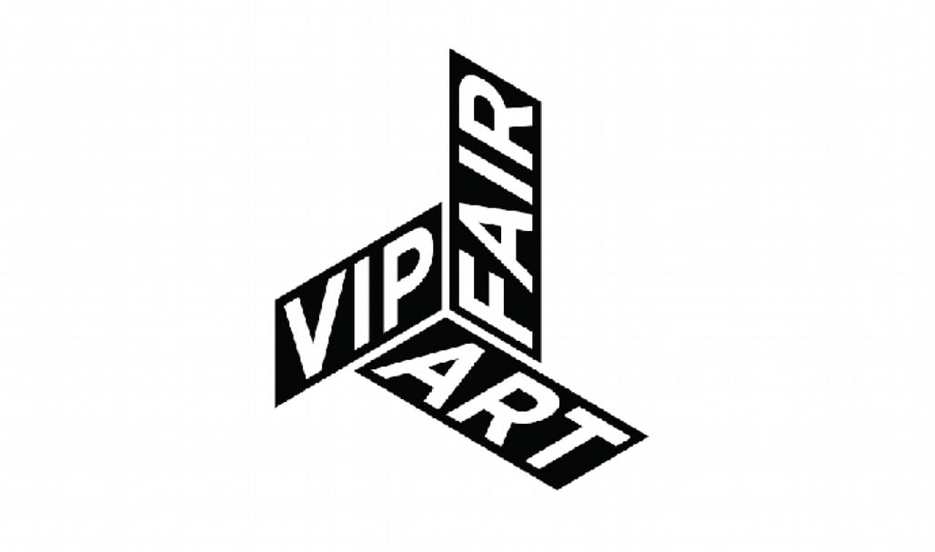 VIP Art Fair是於2011年以網路技術建構線上藝博會，距離上世紀網路泡沫十餘年之後，雲端、行動裝置等技術的結合，讓這個數位及網路化程度最低的產業，重新燃起了「網路行銷」的熱情。（©VIP Art Fair）