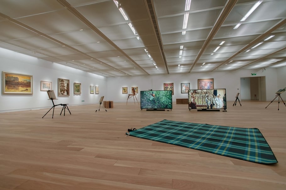 高雄市立美術館「南方作為相遇之所」展覽現場。（高雄市立美術館提供）