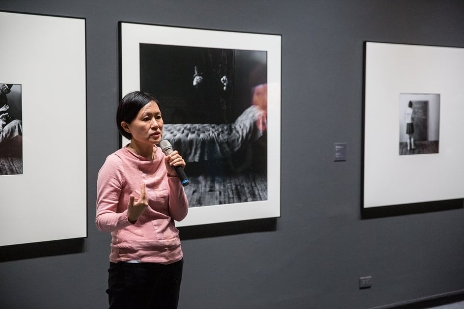 「微光闇影」是由館內策展人余思穎所策劃。（臺北市立美術館提供）