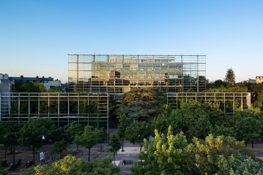 「當代藝術的美術館」卡地亞當代藝術基金會位於巴黎第十四區。(©Fondation Cartier pour l'Art Contemporain)